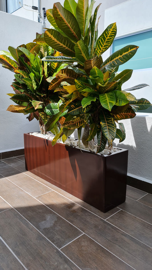 Maceta Jardinera Rectangular de Fibra de Vidrio de 90 CM de largo Resistente Colores