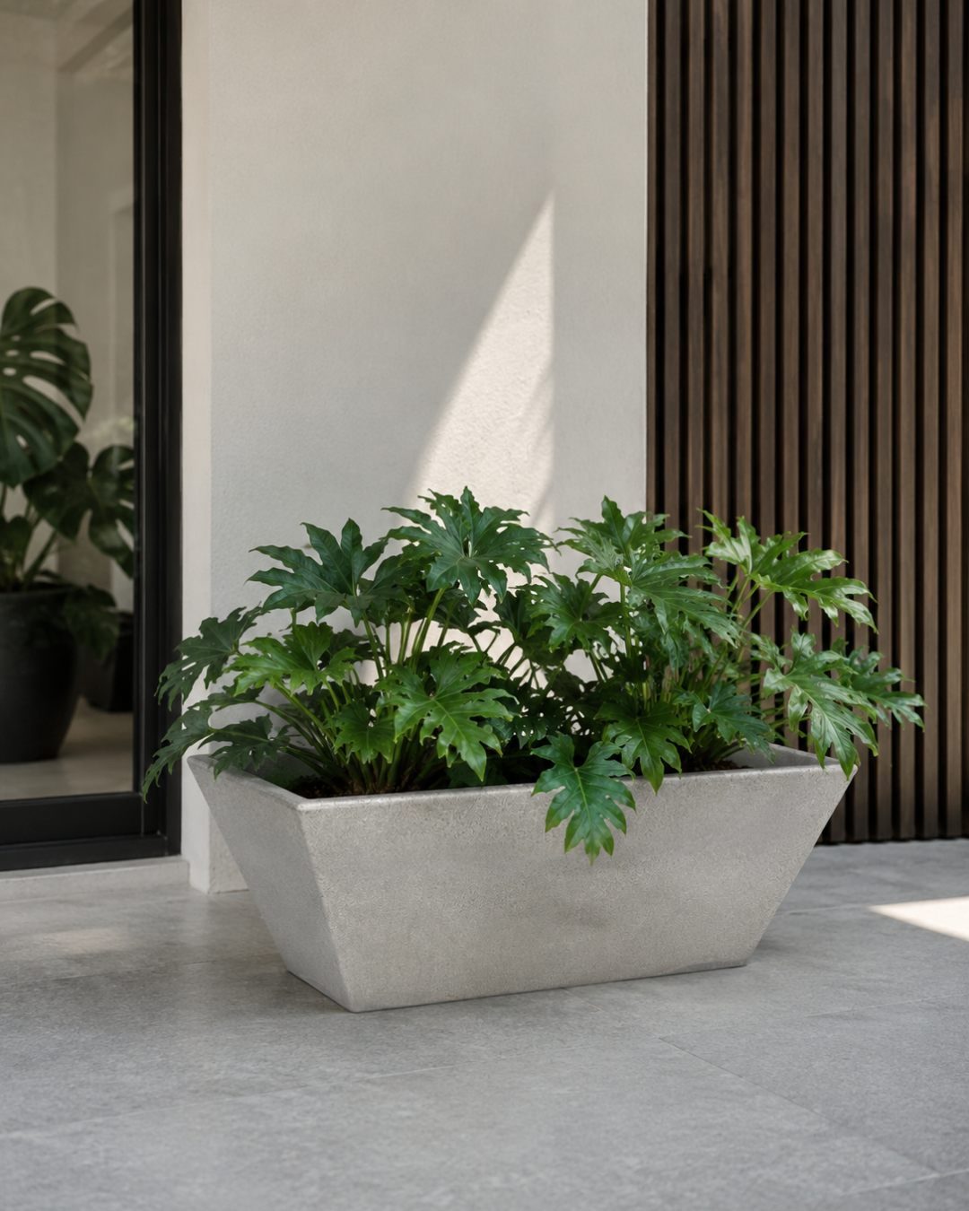 Maceta Jardinera Piramidal Moderna Resistente Exterior 60 cm