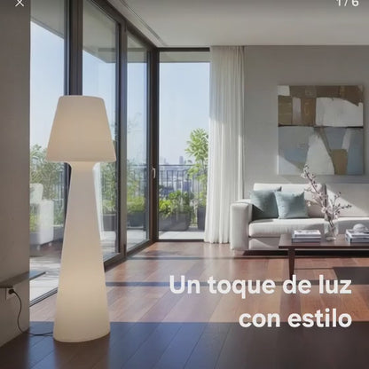 Lampara de pie con cable para terraza o jardín diseño minimalista resistente